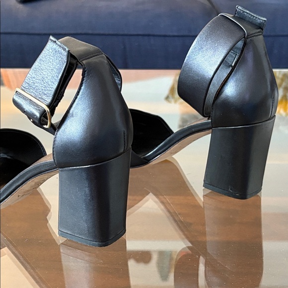 Via Spiga Black Leather Heel Sandals - Picture 6 of 11